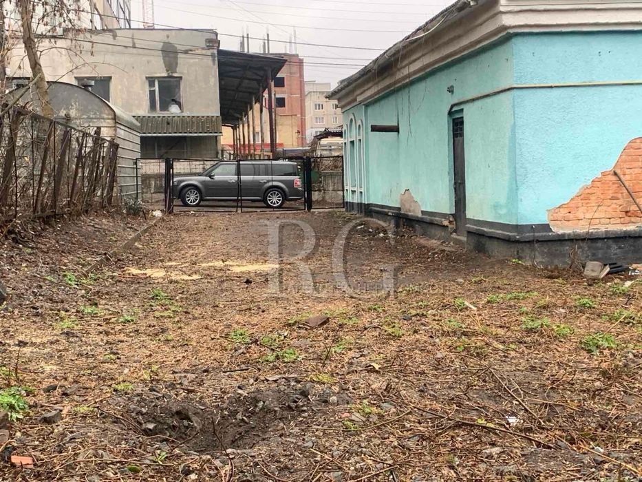 ПРОДАЖ Нежитлове ФАСАД 100м 5соток Фастів Небесної Сотні Центр