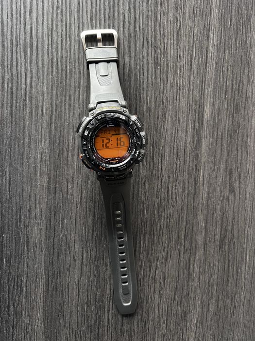 Casio PROTREK  годинник