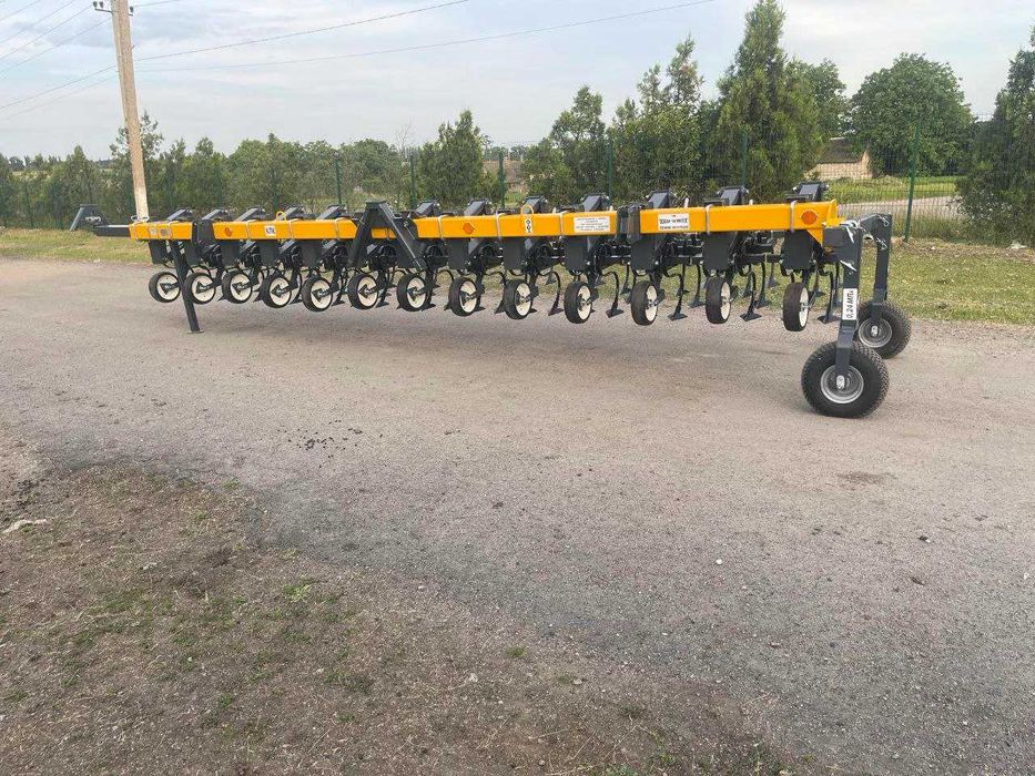 Культиватор міжрядний пропашний КРН-5,6 кпк,кум,кпр,кмр