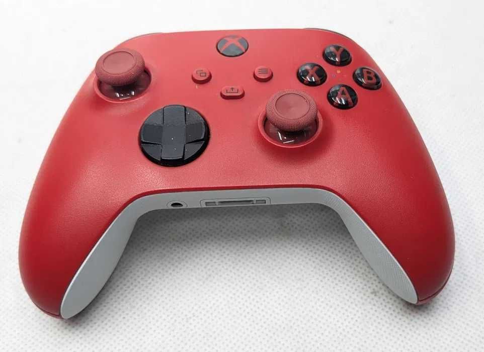 Kontroler Pad Model 1914 Xbox Series / Xbox one/ PC / Czerwony