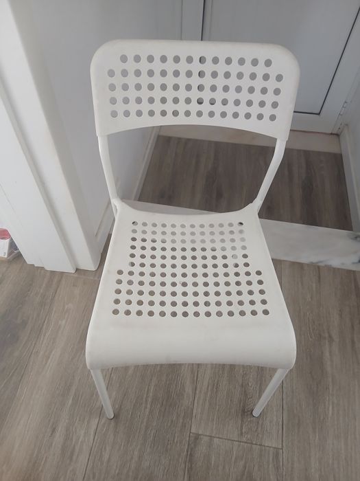 Ikea Cadeira, branca ADDE