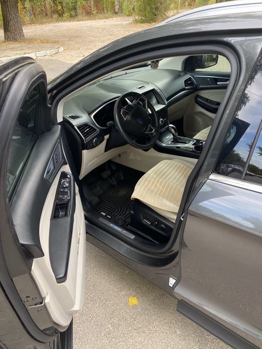 Продаеться просторий  надійний кросовер Ford edge 2018 року випуску