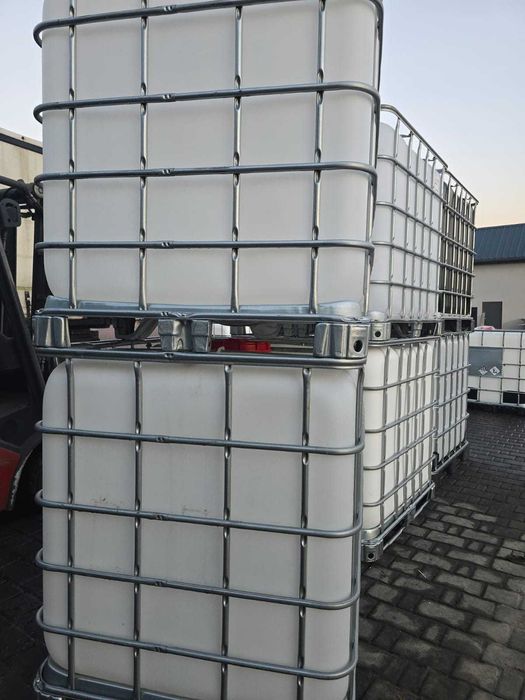 Paletopojemnik 1000l /600 l  na palecie aluminiowej ,czysty