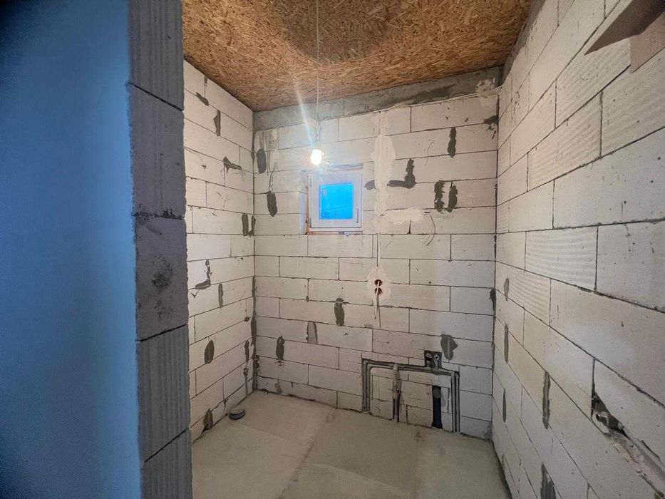 «Дім, де життя починається з усмішки. Заїжджайте — і створюйте  кіно!»