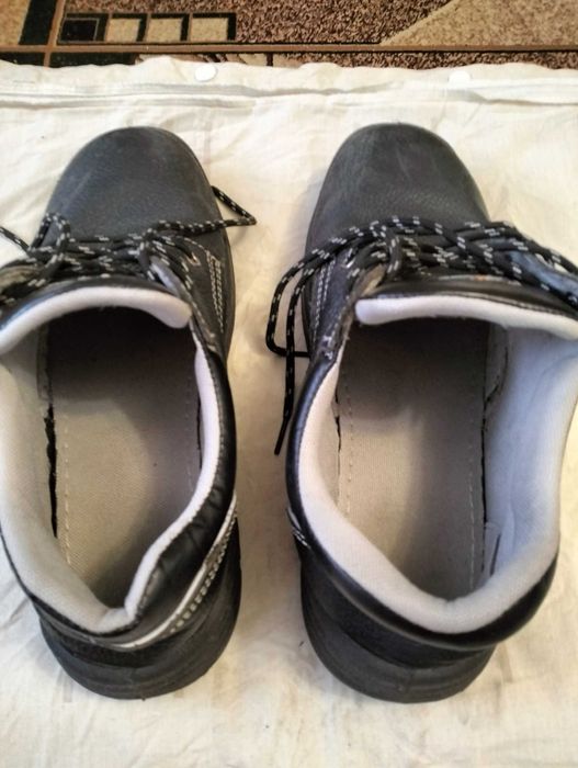 Продам чоловічі робочі напівчеревики "FIRSTY"