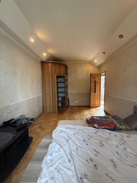 Продаж 1 кімнатної квартири в Брюховичах.