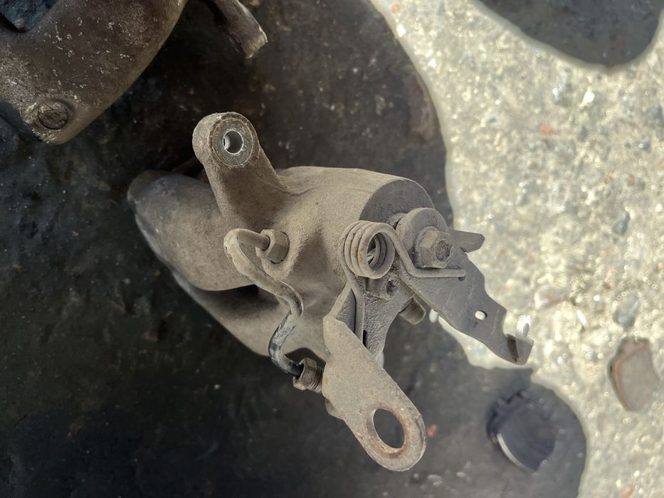 Продам супорта джетта гольф