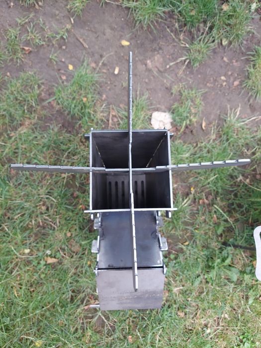 duży Piec rakietowy, nowy