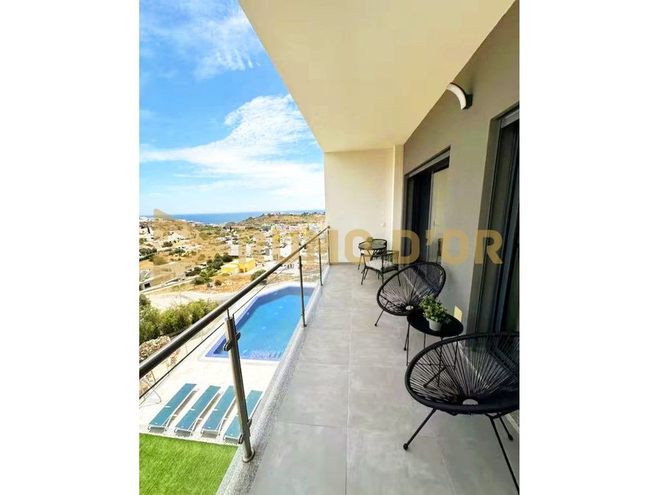 Albufeira, Cerro da Águia T1 com Piscina, garagem e vista marina e mar