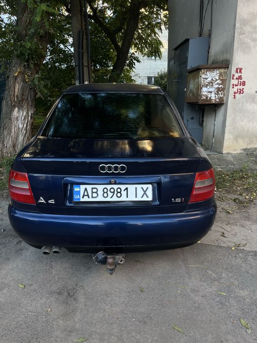 Продам ауді А4 б5