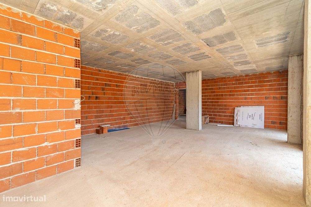 Apartamento T4 para venda