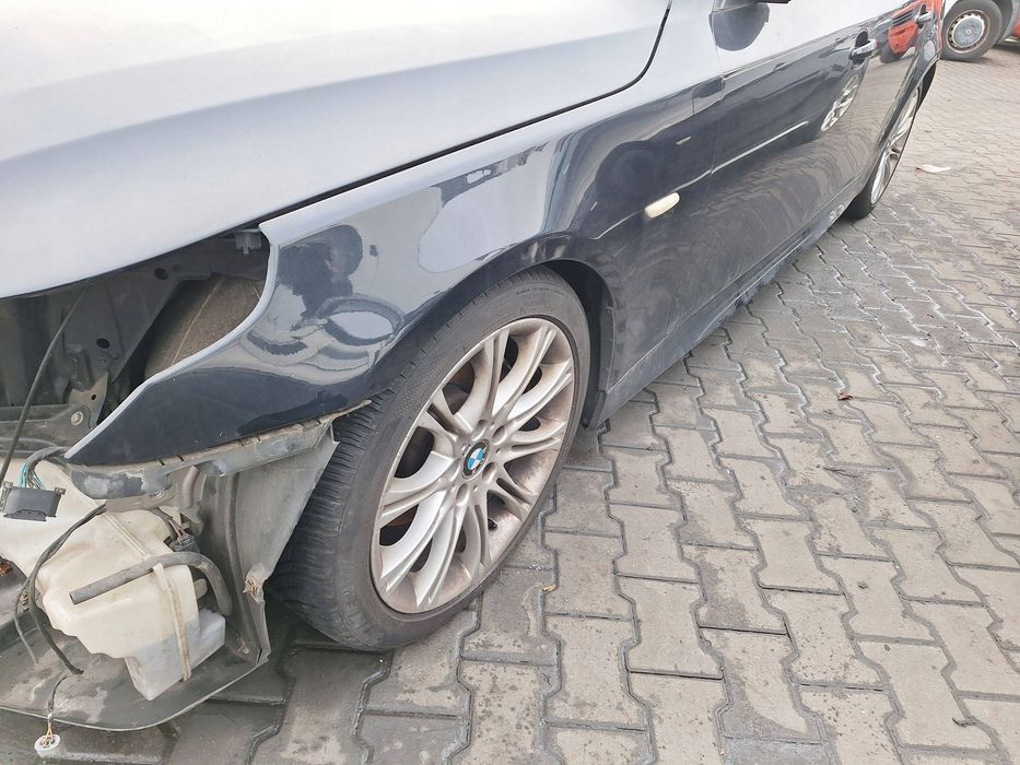 bmw 5 e60 e61 lci carbonschwarz metallic 416 granatowy błotnik przód lewy