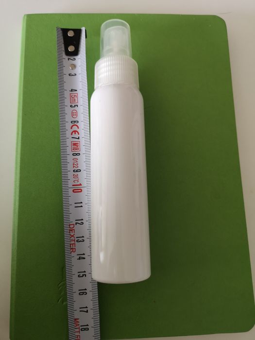 Spray Bottle with Plastic Cap426077105192314880