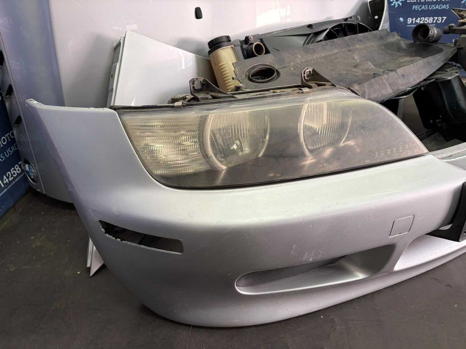Frente completa usada BMW Z3 Fase 2 1.9 capot parachoques guardalamas oticas reforço