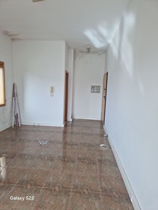 Arrenda-se ou Vende-se