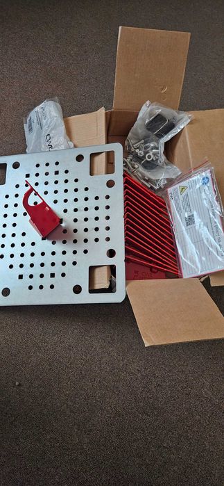 Punkt asekuracji przed upadkiem z dachu CWL