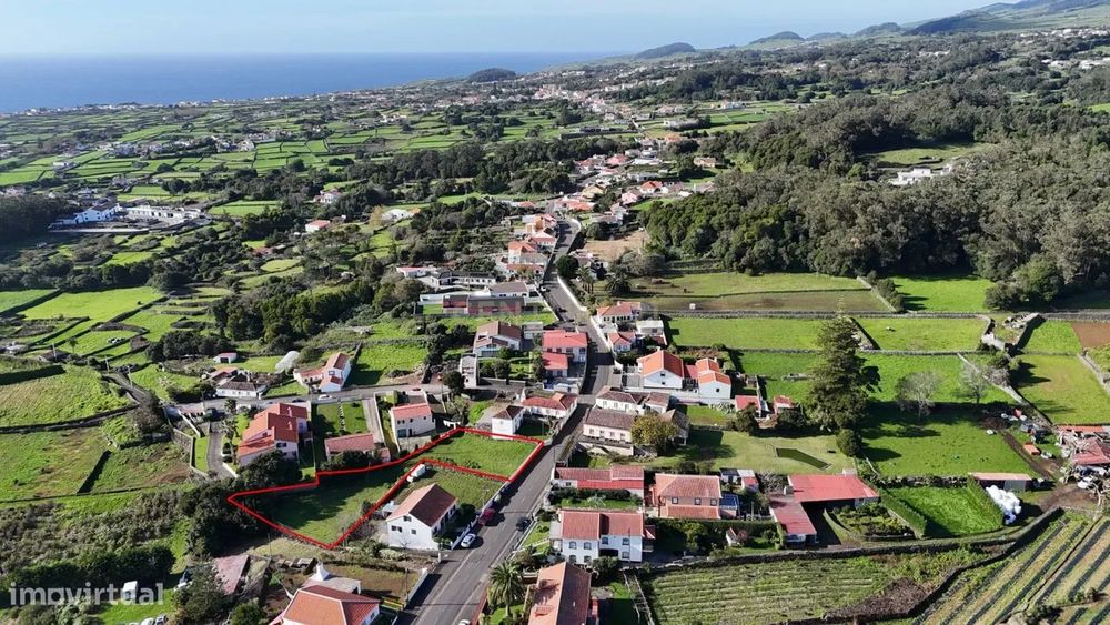 Terreno em São Mateus da Calheta, Ilha Terceira - 50.000€