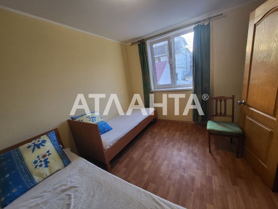 Дом-дача с мезонином возле моря, район Совиньона