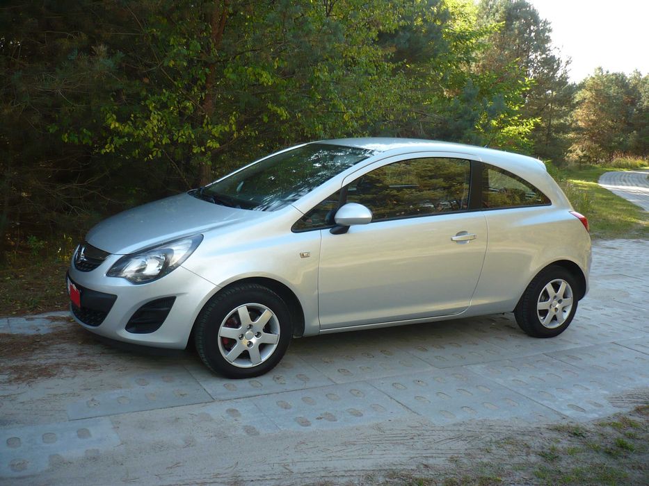 Opel Corsa 1200 cm. Benzyna.