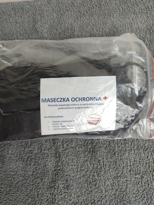 Maseczki ochronne 3 x warstwowe czarne 60 szt