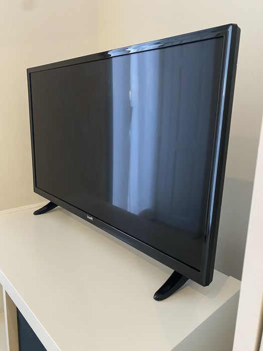 KUNFT  TV  32" 32VDLM16