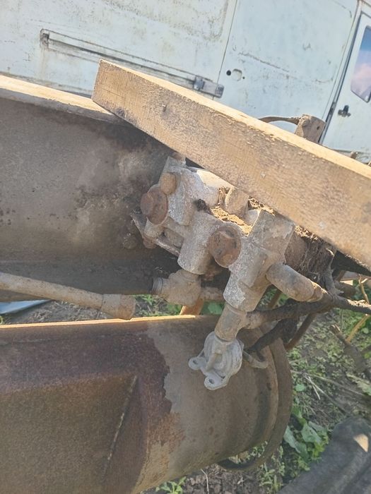 Маз 500 по запчастинам