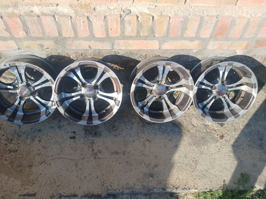 Продам диски на 13...