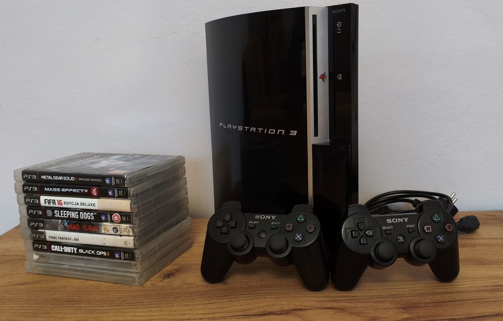 Sony Playstation 3 Classic 500GB+ 2 pady + 9 gier