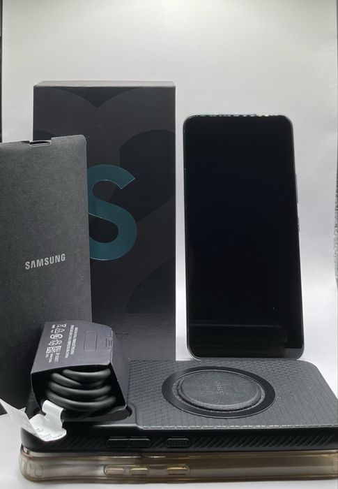 Samsung Galaxy S22 8/128 GB