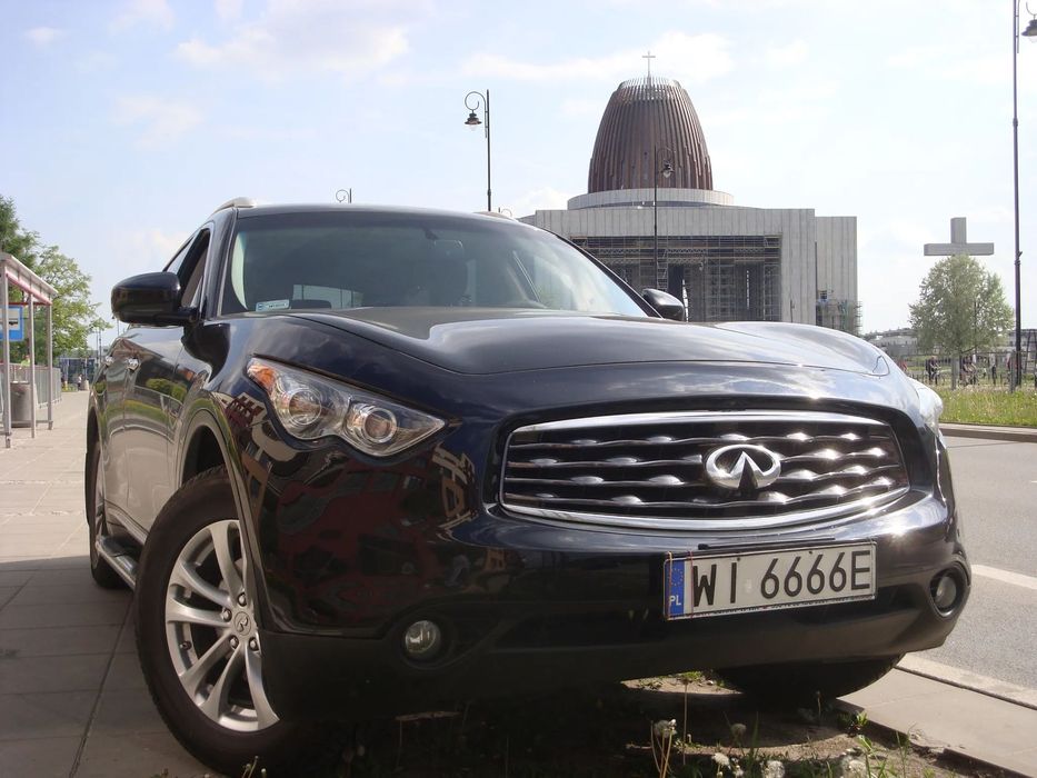 Infiniti FX 2009 INFINITI FX 35 V6. 303 KM 3.5 L benzyna bezwypadkowy