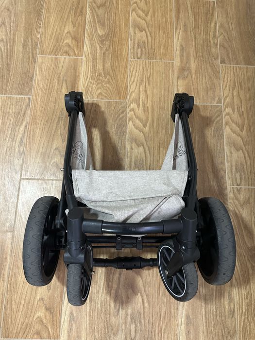 Carrinho de bebe Asalvo ( trio )