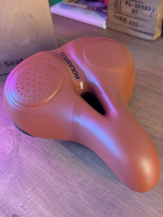 Selim de bicicleta confortável - Novo