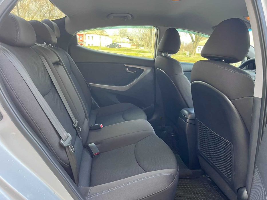 Продам Hyundai Elantra 2012р. 1.8газ/бензин