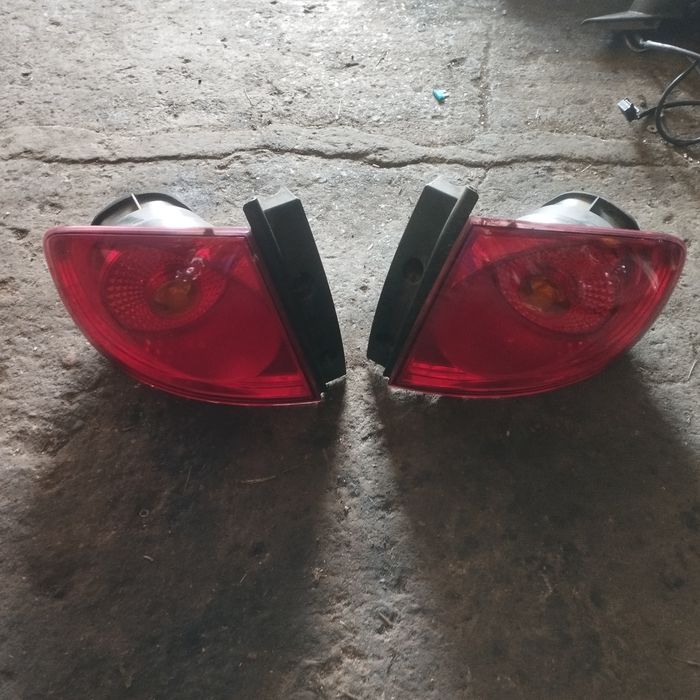 Seat Altea lampa tył prawa kompletna oryginał