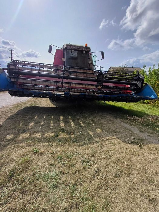 Комбайн Massey Ferguson38