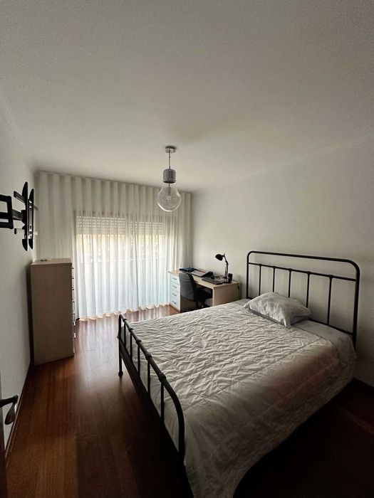 Quarto mobilado junto ao ISMAI – Castêlo da Maia”