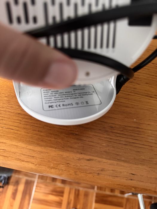 Mini projetor 4k + tela de projeção