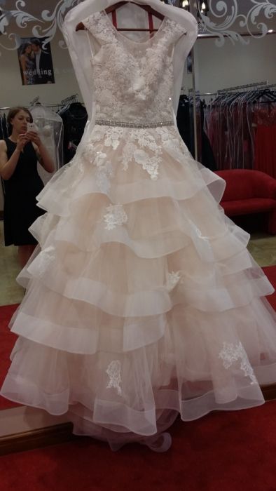 Ексклюзивна весільна сукня "Allure Bridals",США,46 розм М-L