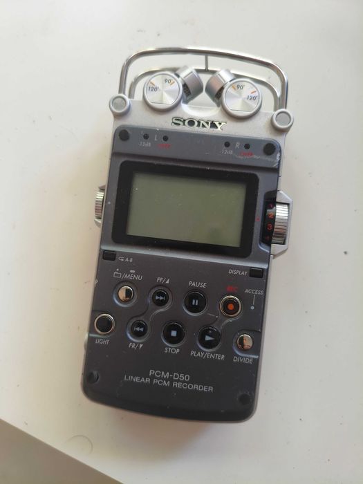 Rejestrator dźwięku Sony PCM-D50