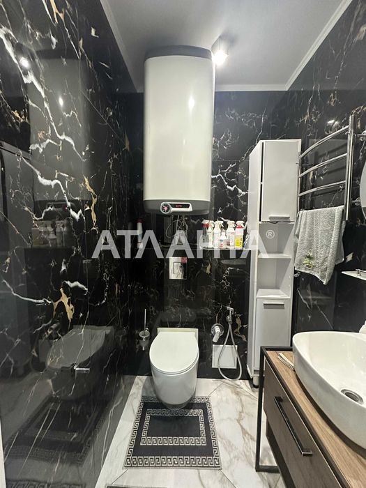 3 кімнатна квартира з євроремонтом у новому будинку