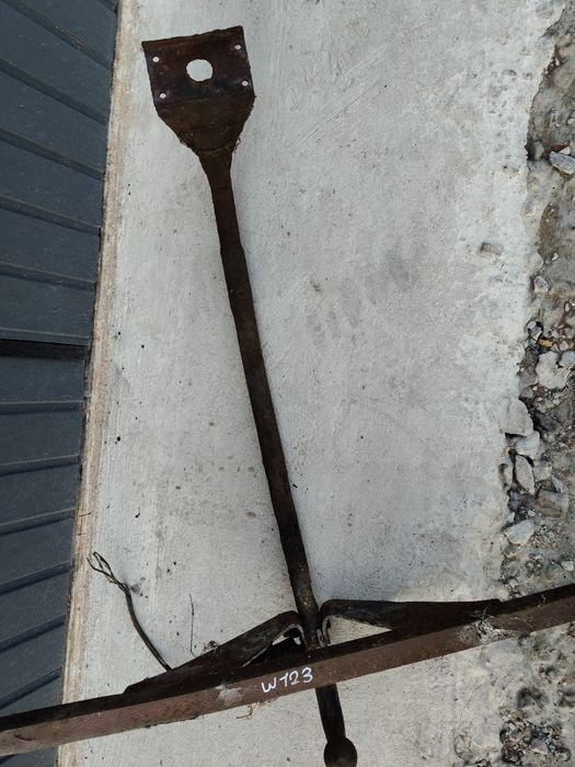 Hak holowniczy Mercedes Benz beczka 123 sedan