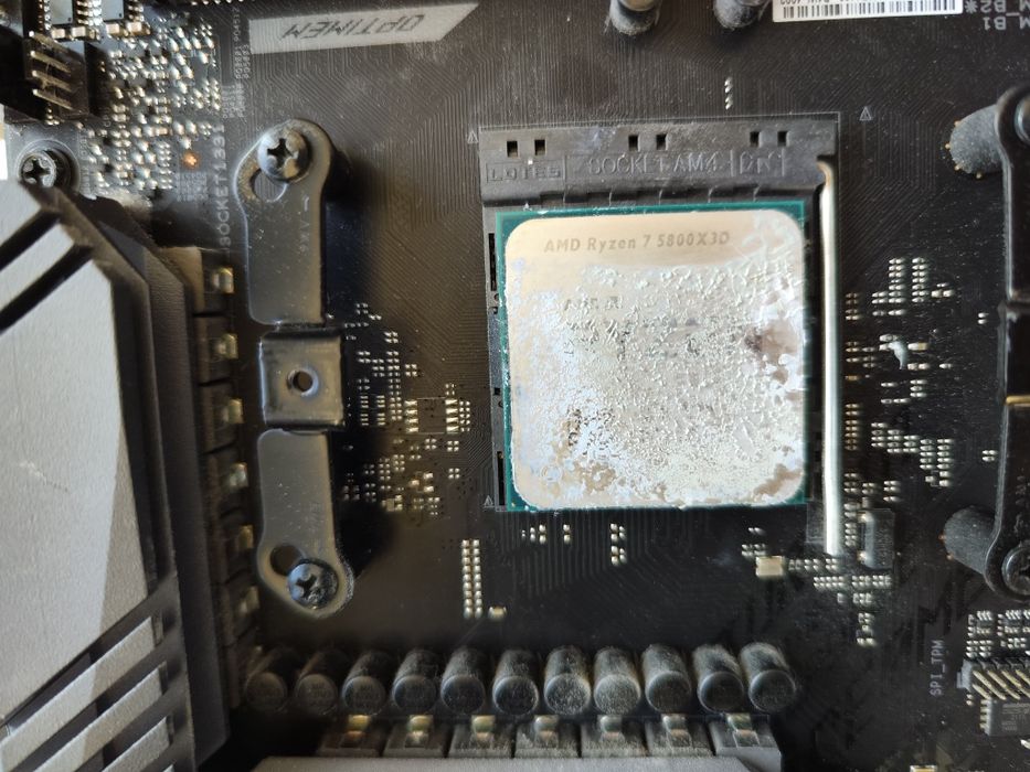 Procesor Ryzen 7 5800X3D