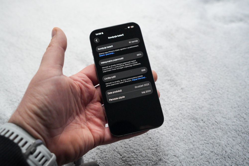 iPhone 15 Pro 128GB Titanum Black * jak nowy * bateria 88% * komplet