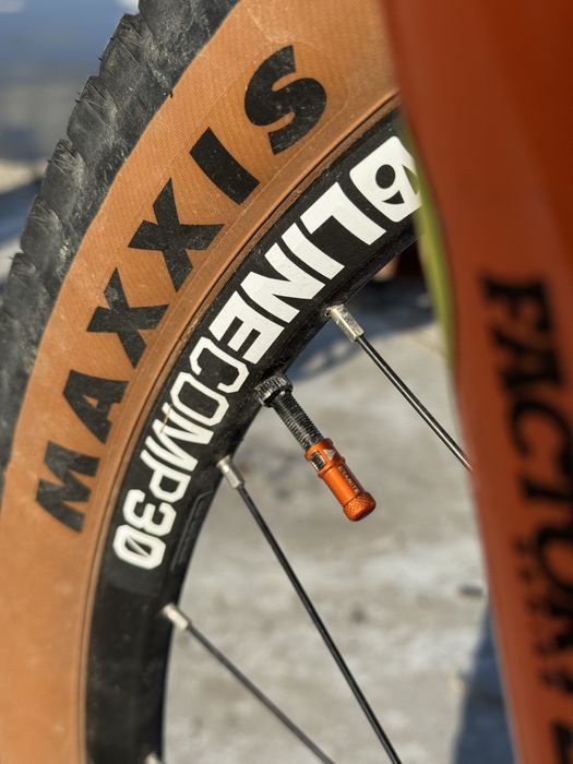 Trek Top Fuel 8 29” L – Fox + XT – Full Suspensão – Impecável
