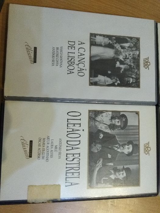 VHS O Pátio das Cantigas | A Canção de Lisboa | O Leão da Estrela64752119008001123