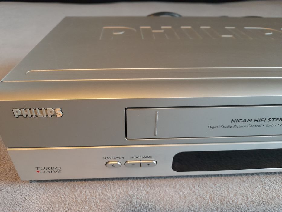 Magnetovid VHS PHILIPS VR550