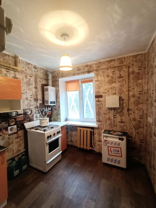 2х к.кв. з ремонтом 2/4 продаж