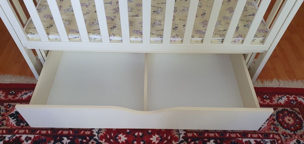 Ліжечко дитяче, колір слонова кістка + постіль