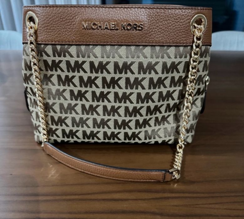 Carteira Satchel Monogram da Michael Kors