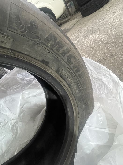 225/55/16 Michelin primacy 3